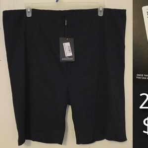 Ribbed Bermuda Shorts